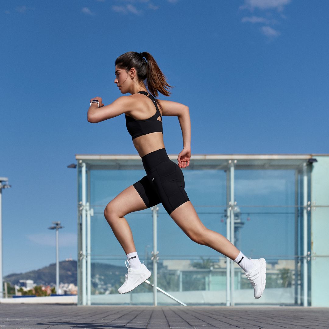 Sort treningsshorts til dame