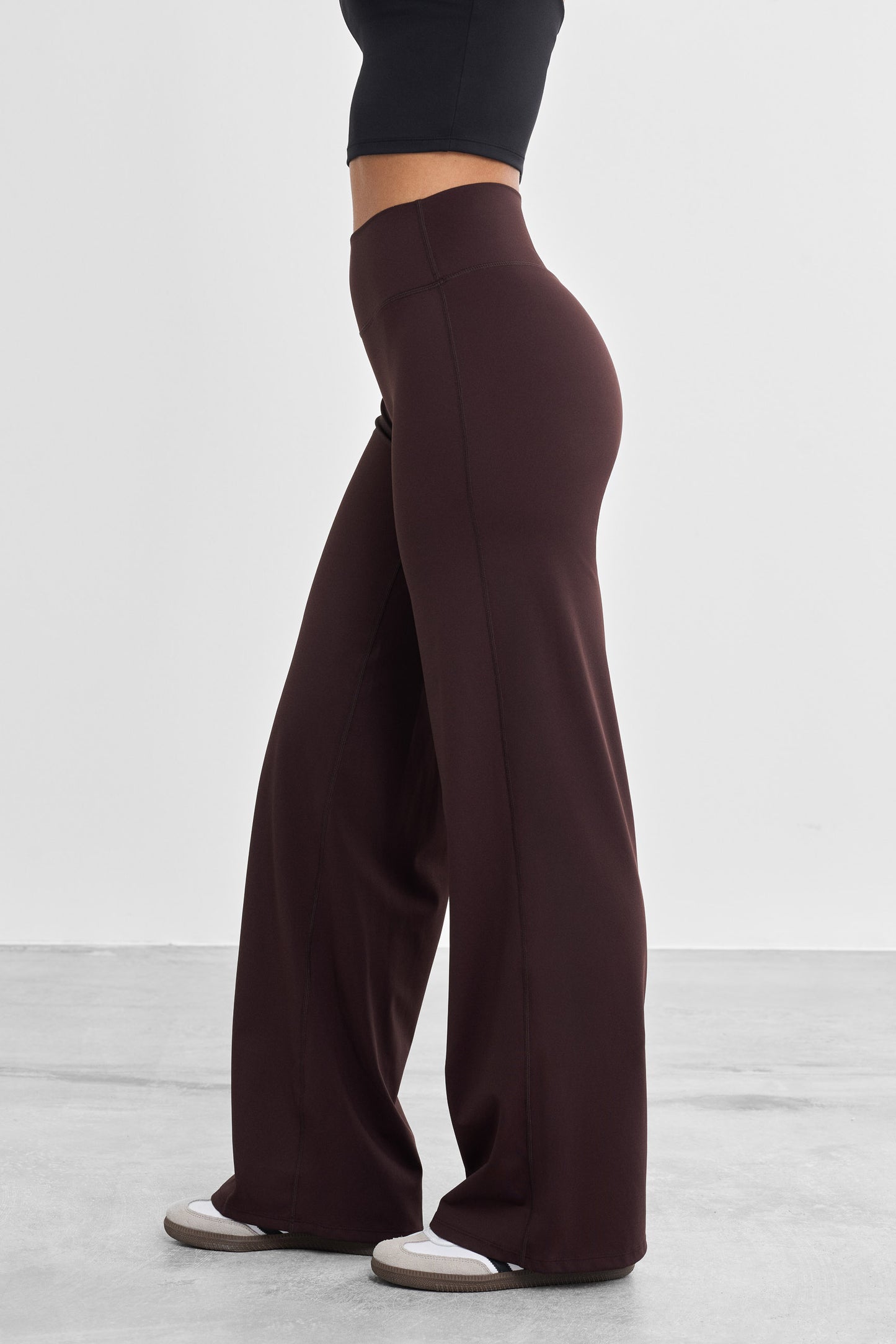 Signature Straight Leg Pants