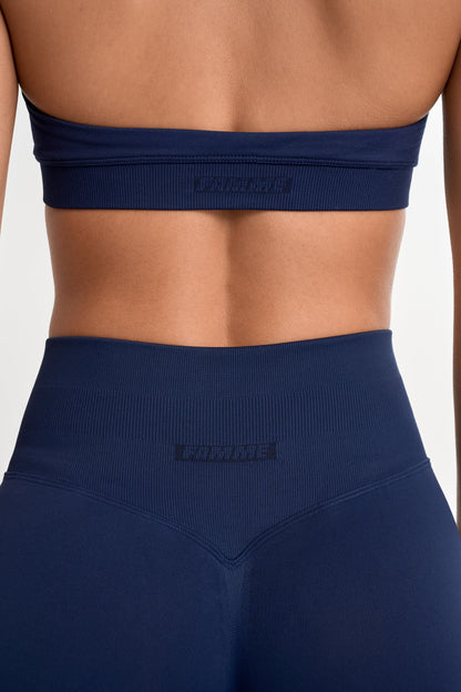Sculpt Halterneck Sports Bra - for dame - Famme - Sports Bra