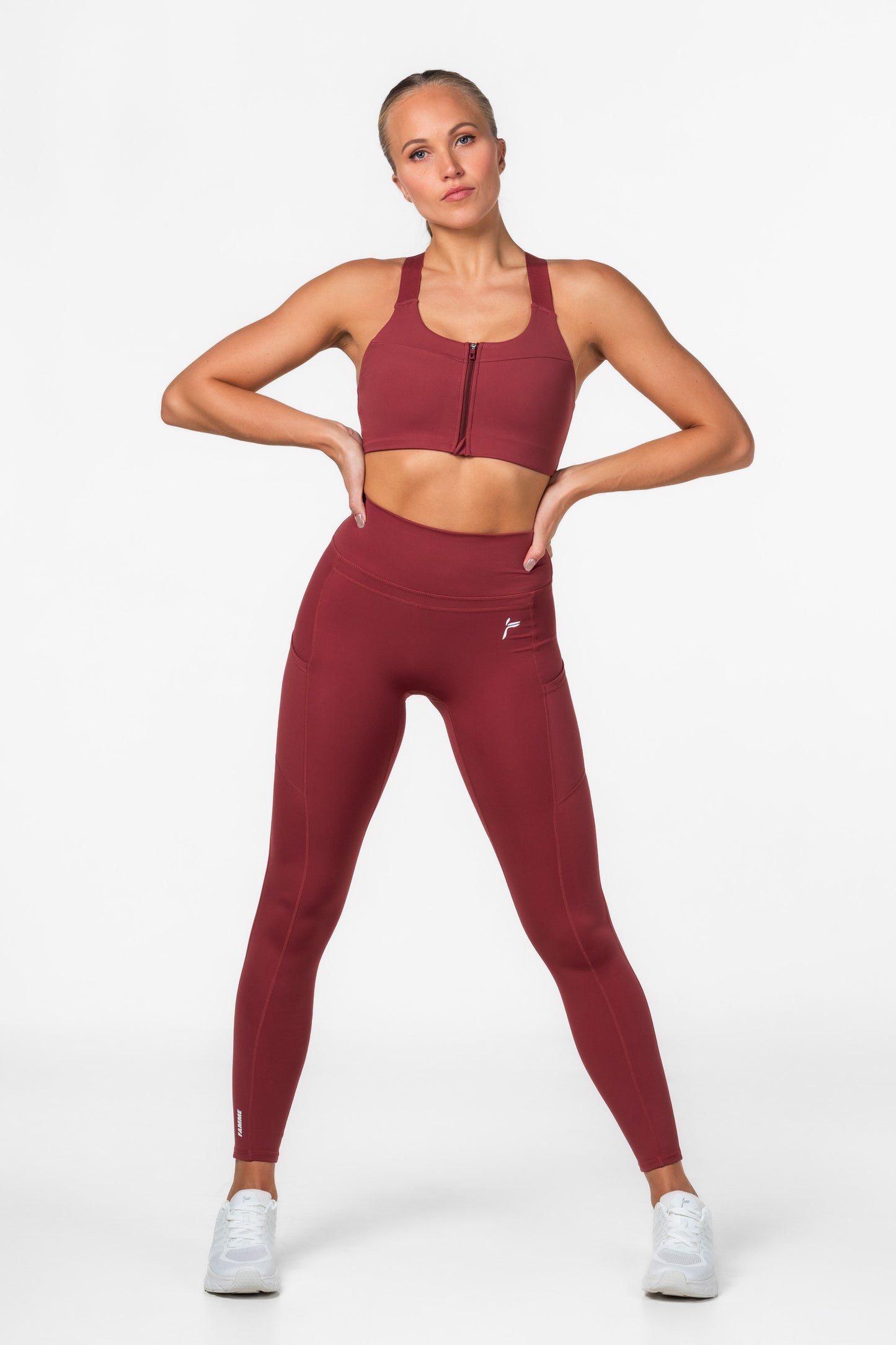 Red Techna Sports Bra - for dame - Famme - Sports Bra